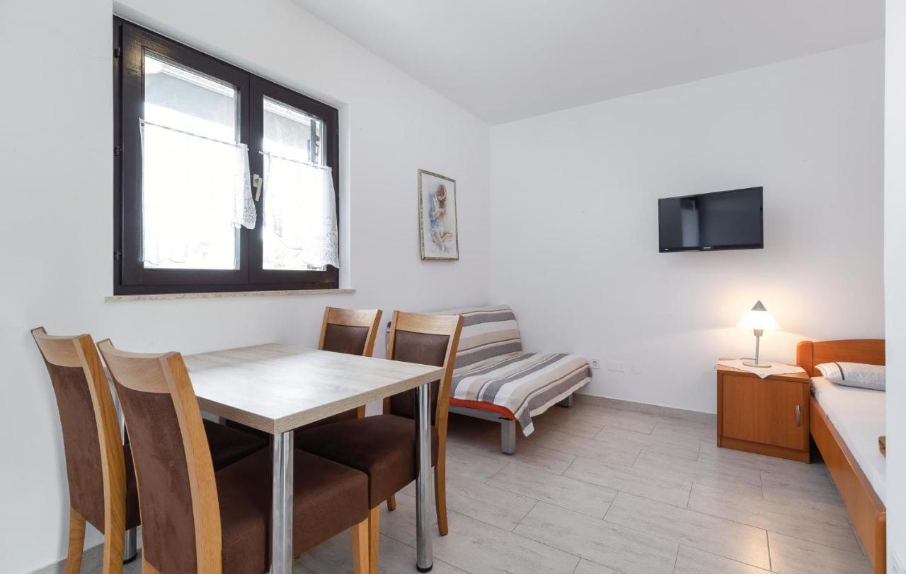 Apartamento Mirko Poreč Exterior foto