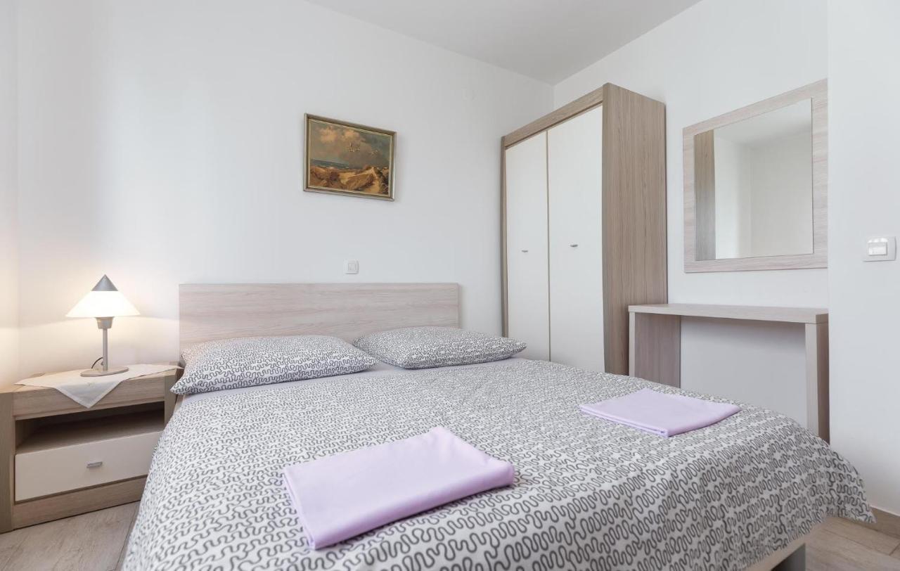 Apartamento Mirko Poreč Exterior foto
