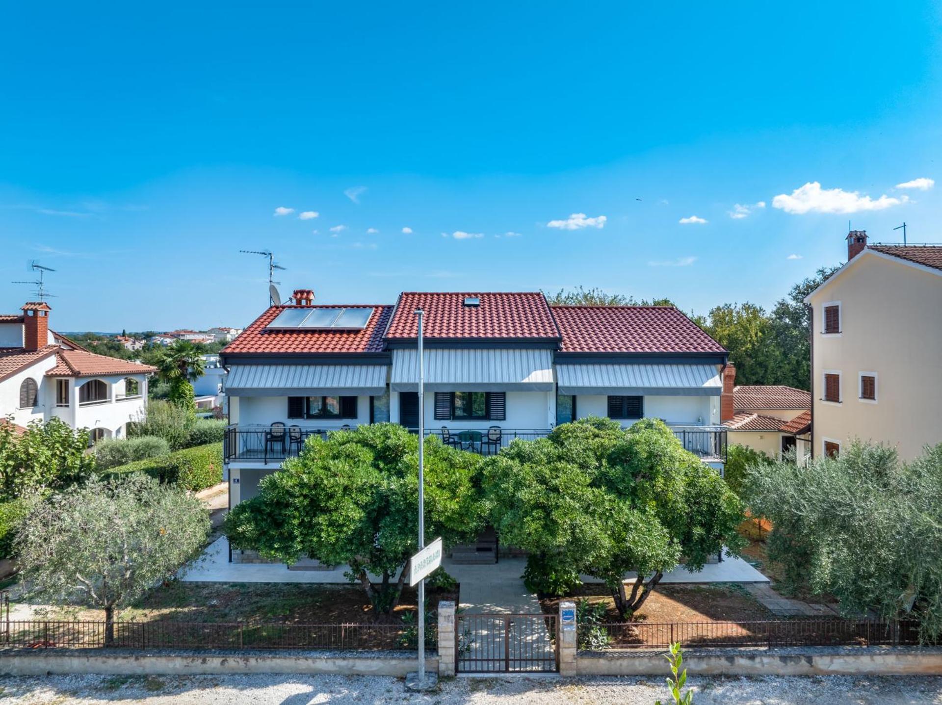 Apartamento Mirko Poreč Exterior foto